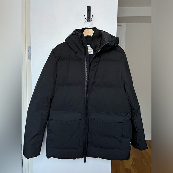 Frank and Oak Men's Hooded Black Puffer Jacket Size M Like New condition